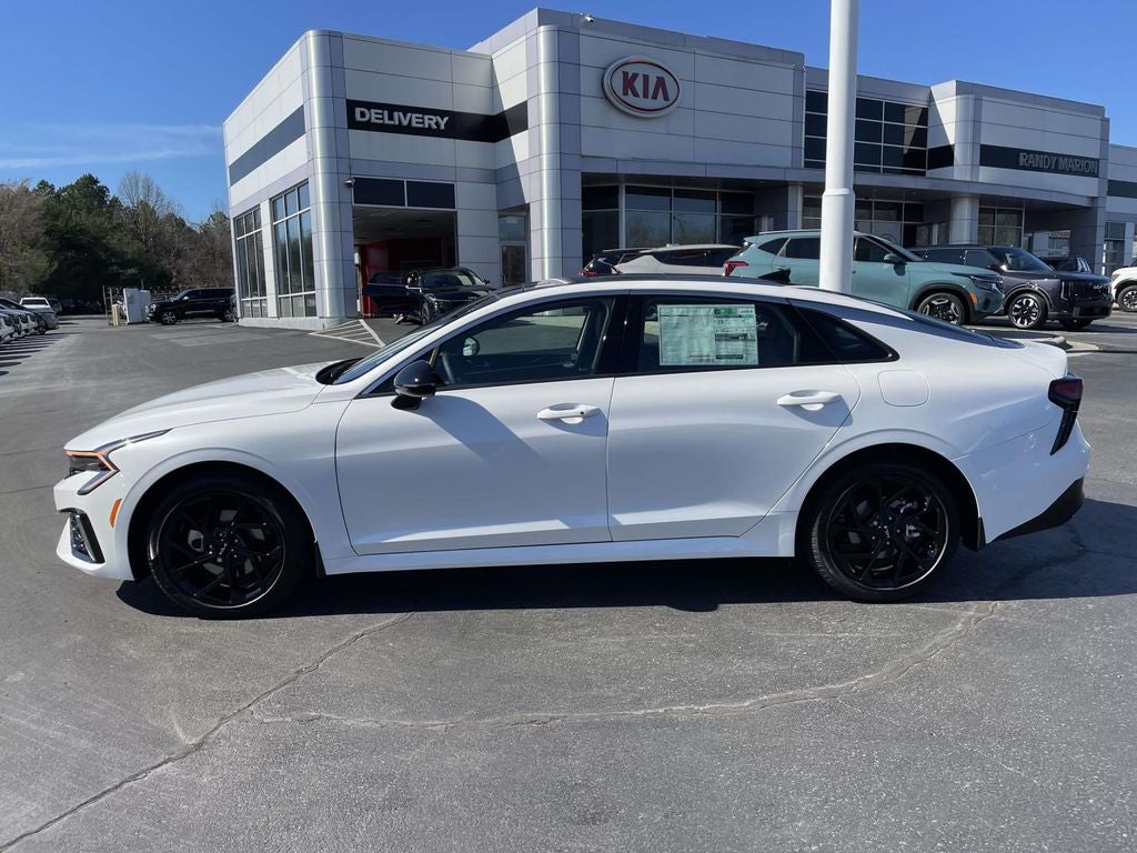 2026 Kia K5 GT-Line