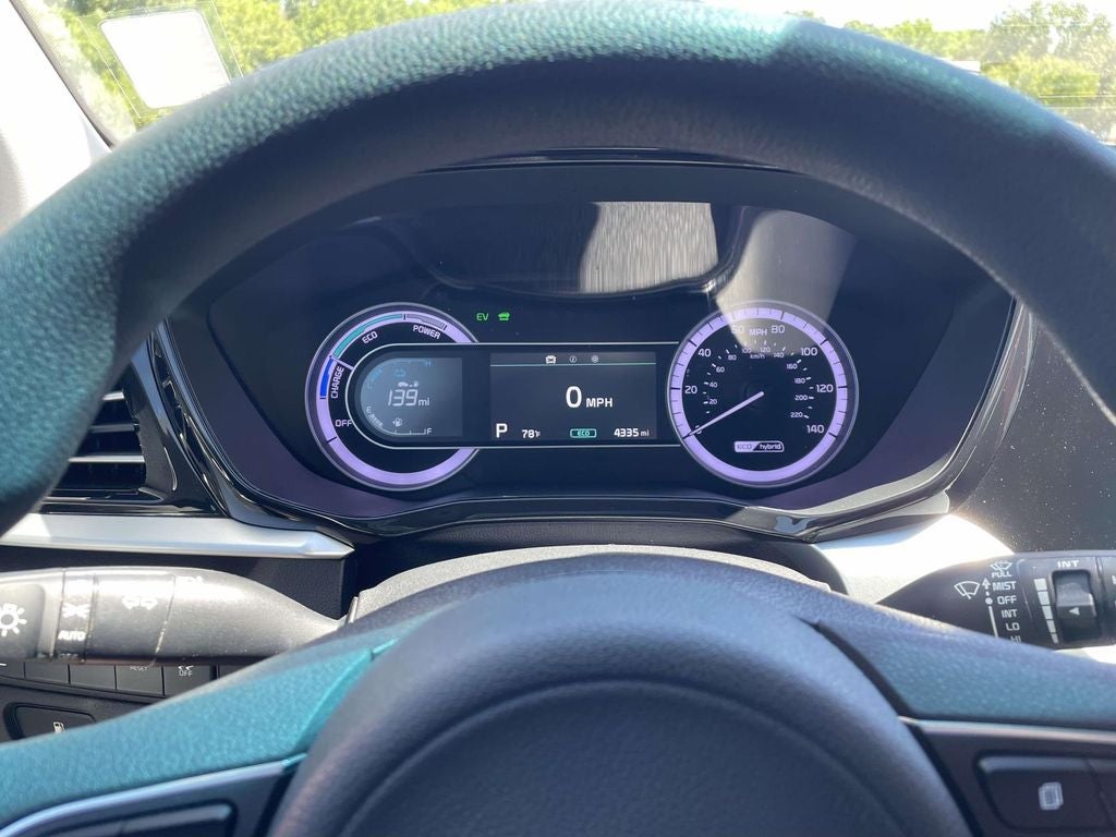 2022 Kia Niro LX