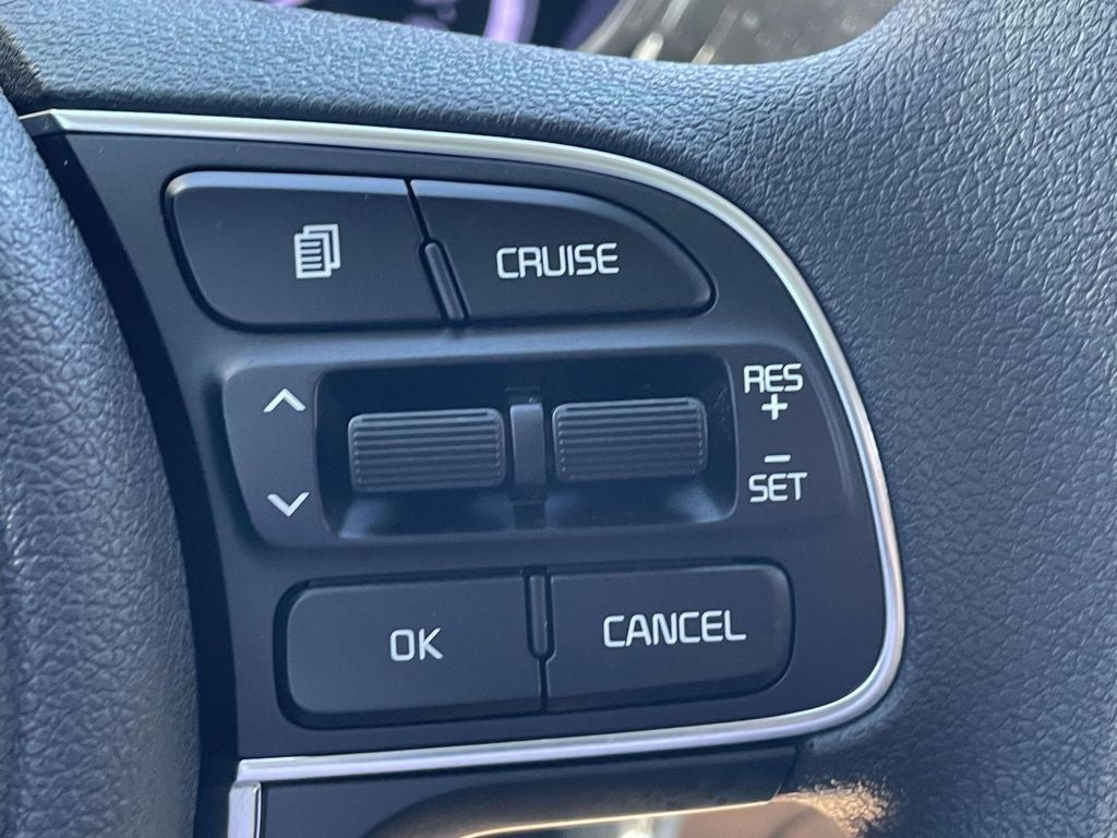 2022 Kia Niro LX