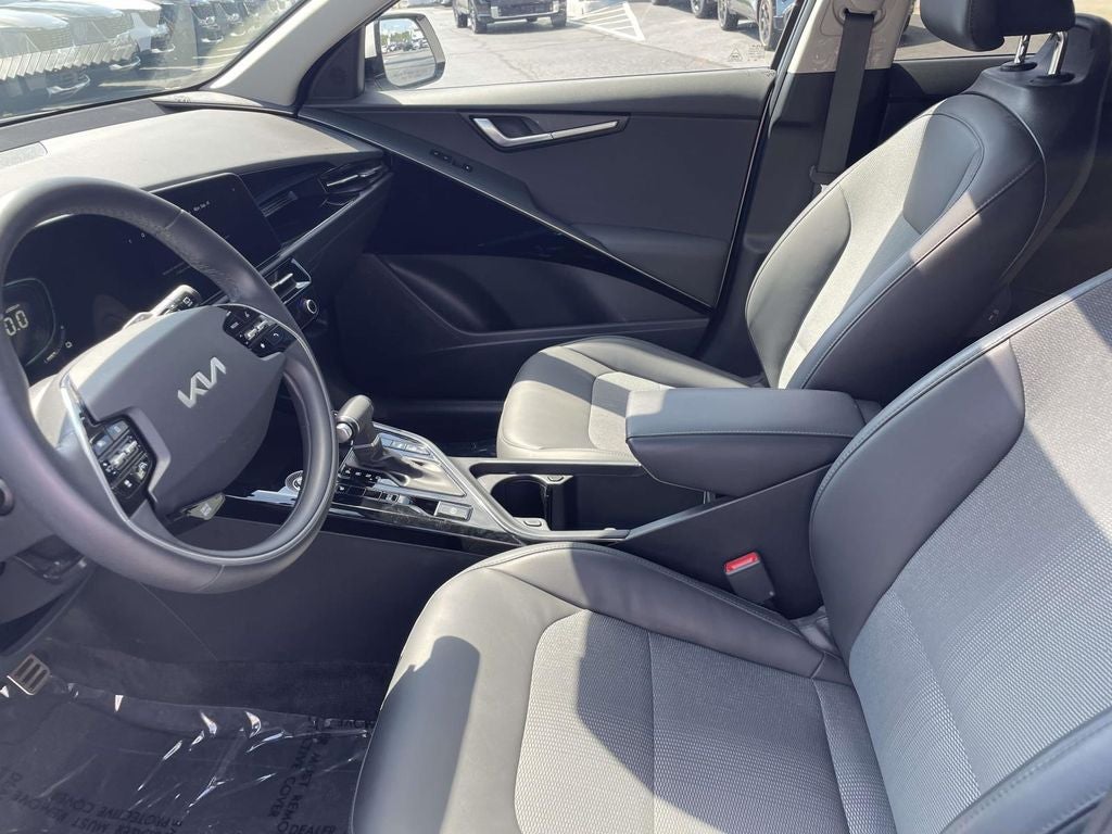 2024 Kia Niro EX Touring