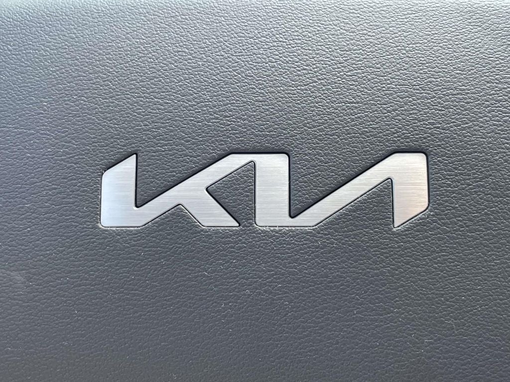 2024 Kia Niro EX Touring