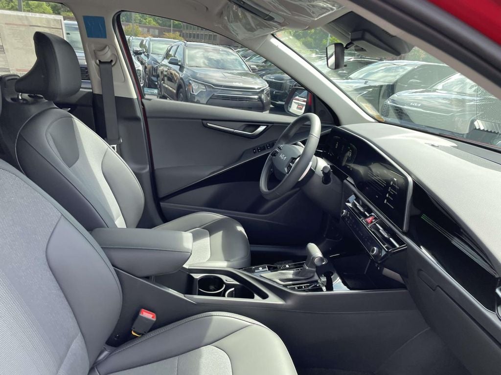 2026 Kia Niro EX