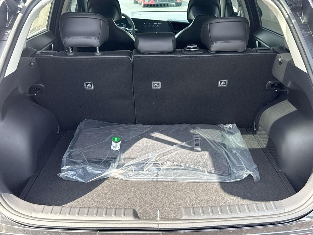 2026 Kia Niro SX