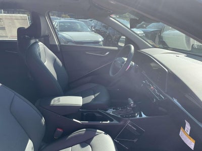 2026 Kia Niro SX