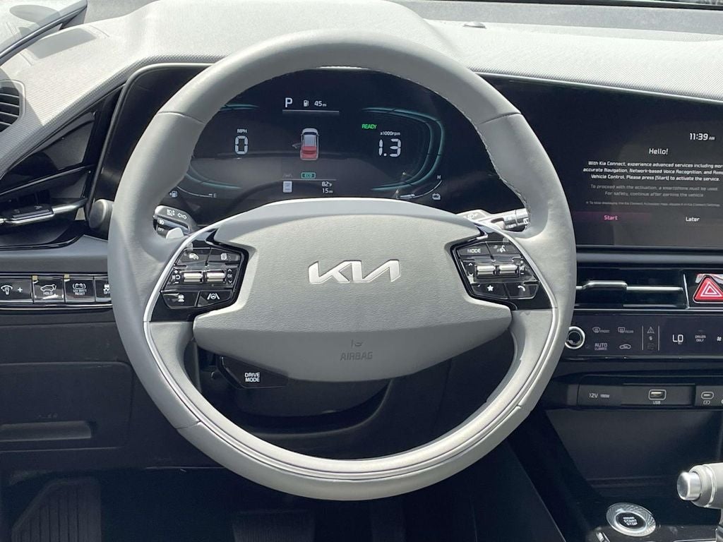 2026 Kia Niro SX