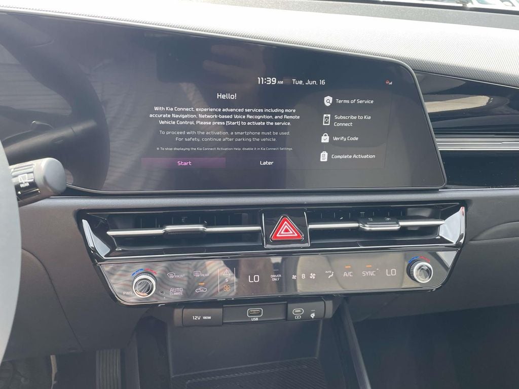 2026 Kia Niro SX