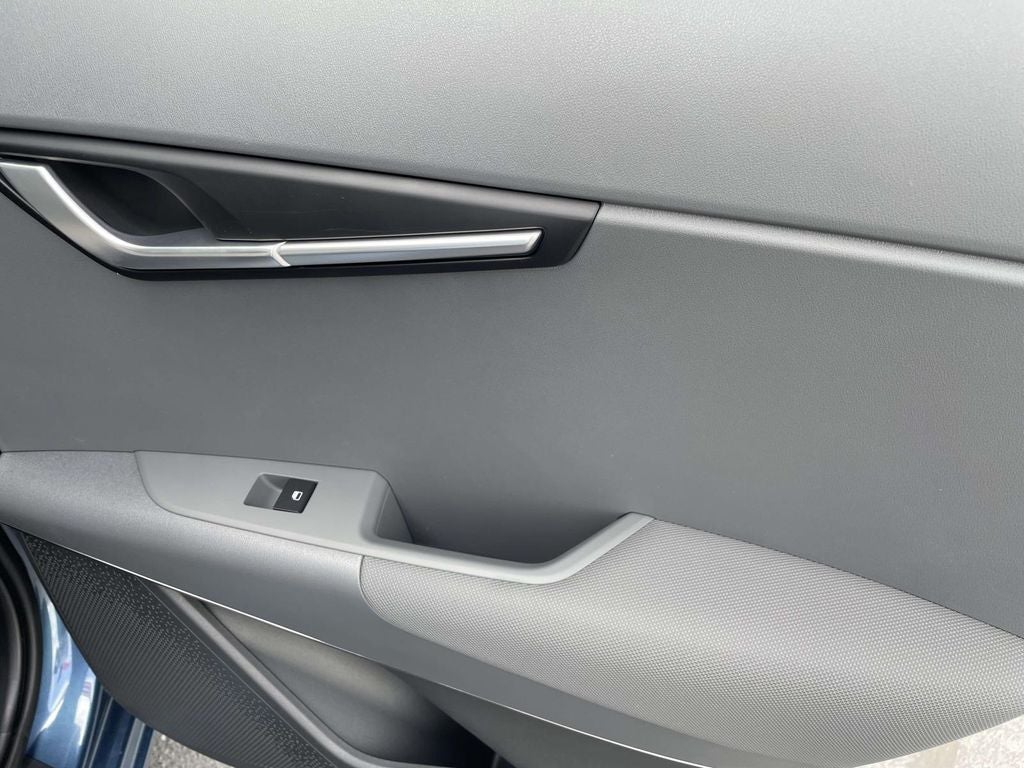 2026 Kia Niro SX