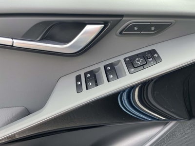 2026 Kia Niro SX