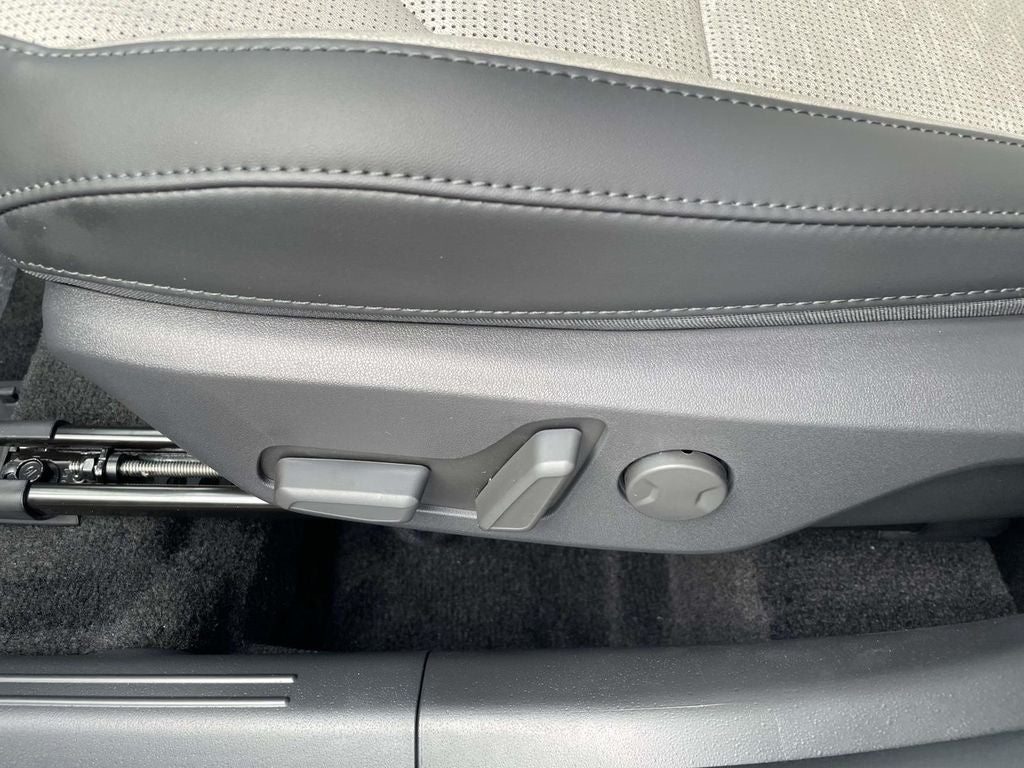 2026 Kia Niro SX