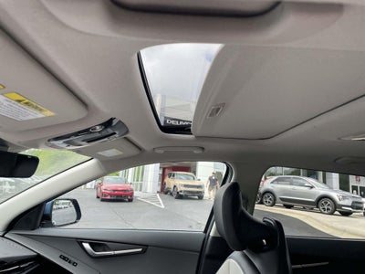 2026 Kia Niro SX