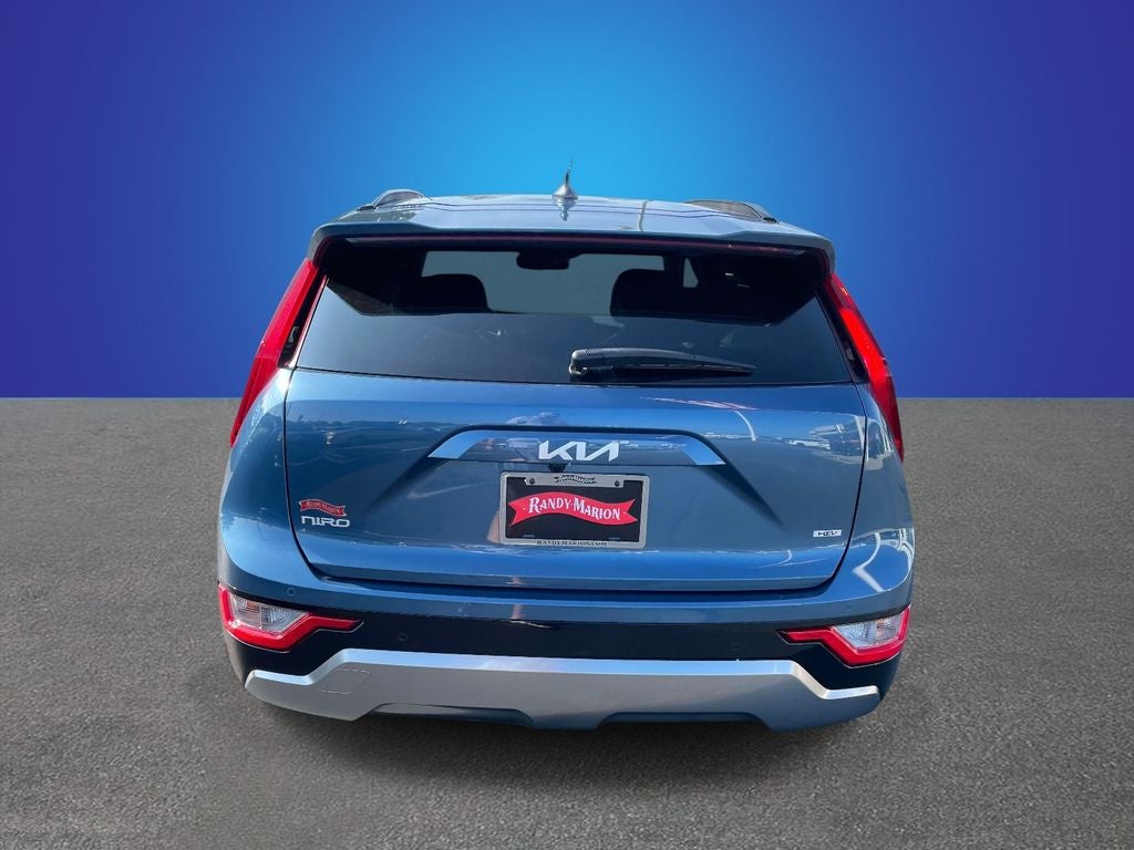 2025 Kia Niro SX
