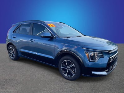 2025 Kia Niro SX