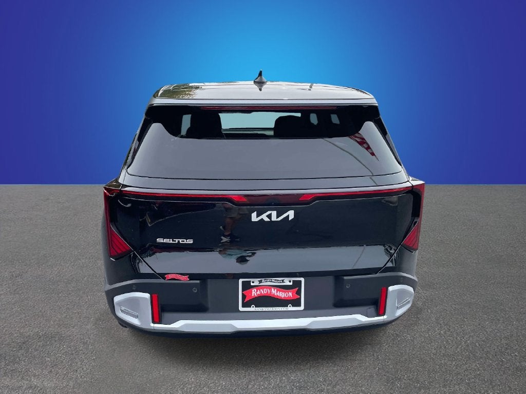 2027 Kia Seltos LX