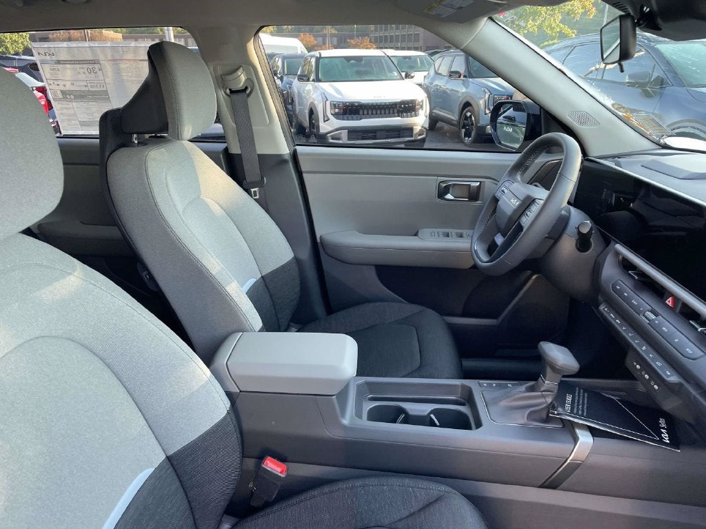 2027 Kia Seltos S
