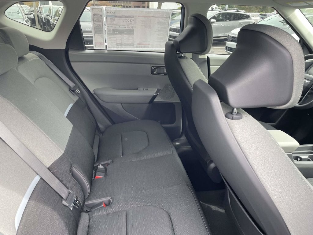 2027 Kia Seltos S