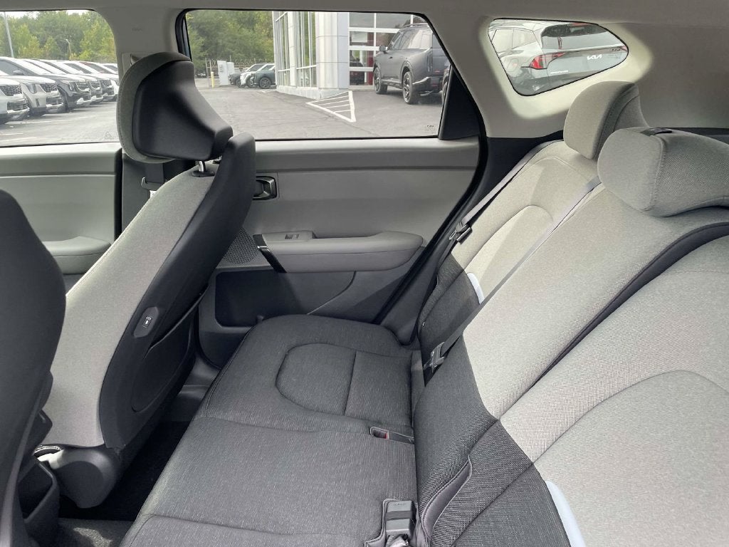 2027 Kia Seltos S