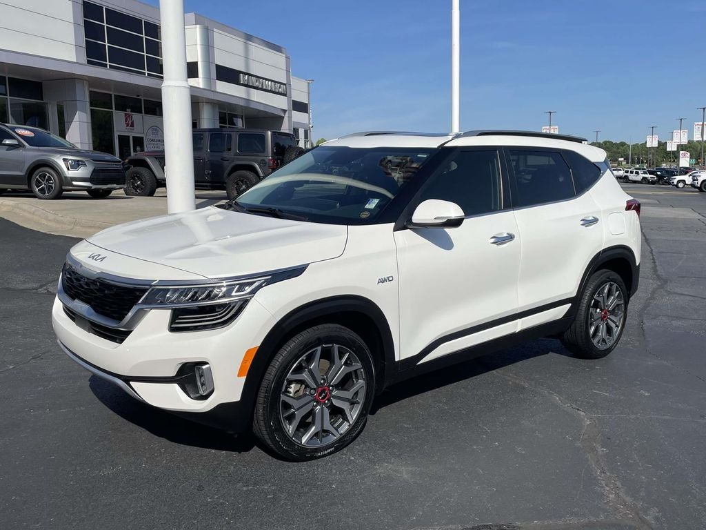 2023 Kia Seltos SX