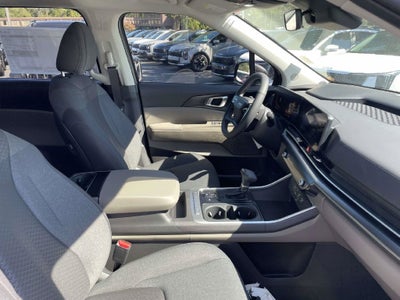 2027 Kia Carnival LX