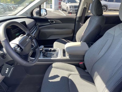 2027 Kia Carnival LX