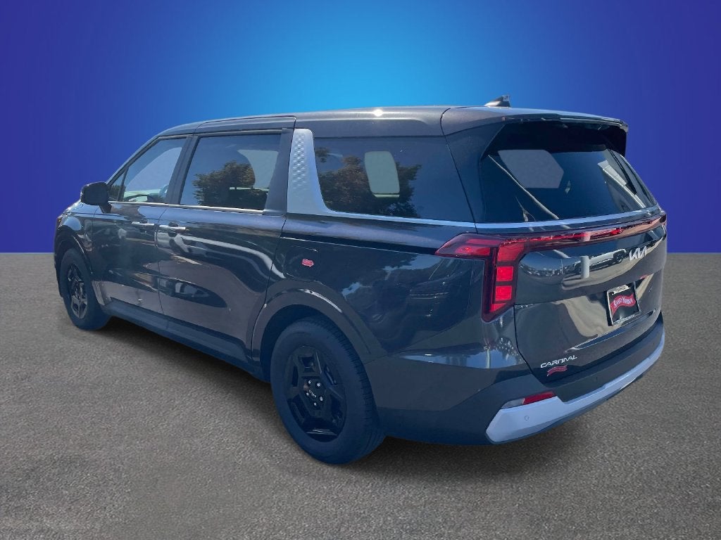 2027 Kia Carnival LX