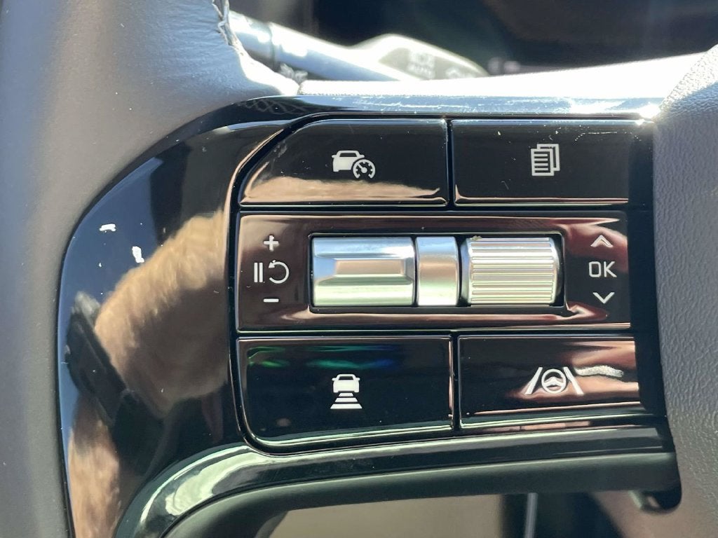 2027 Kia Carnival LX