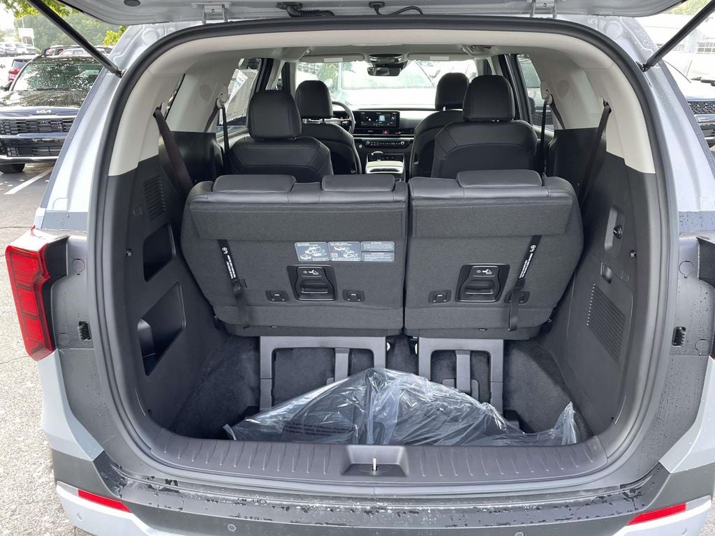 2027 Kia Carnival LXS
