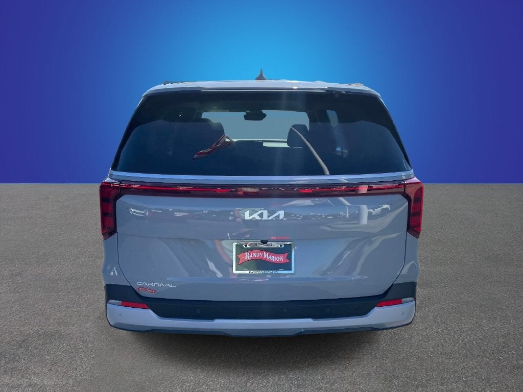 2027 Kia Carnival LX