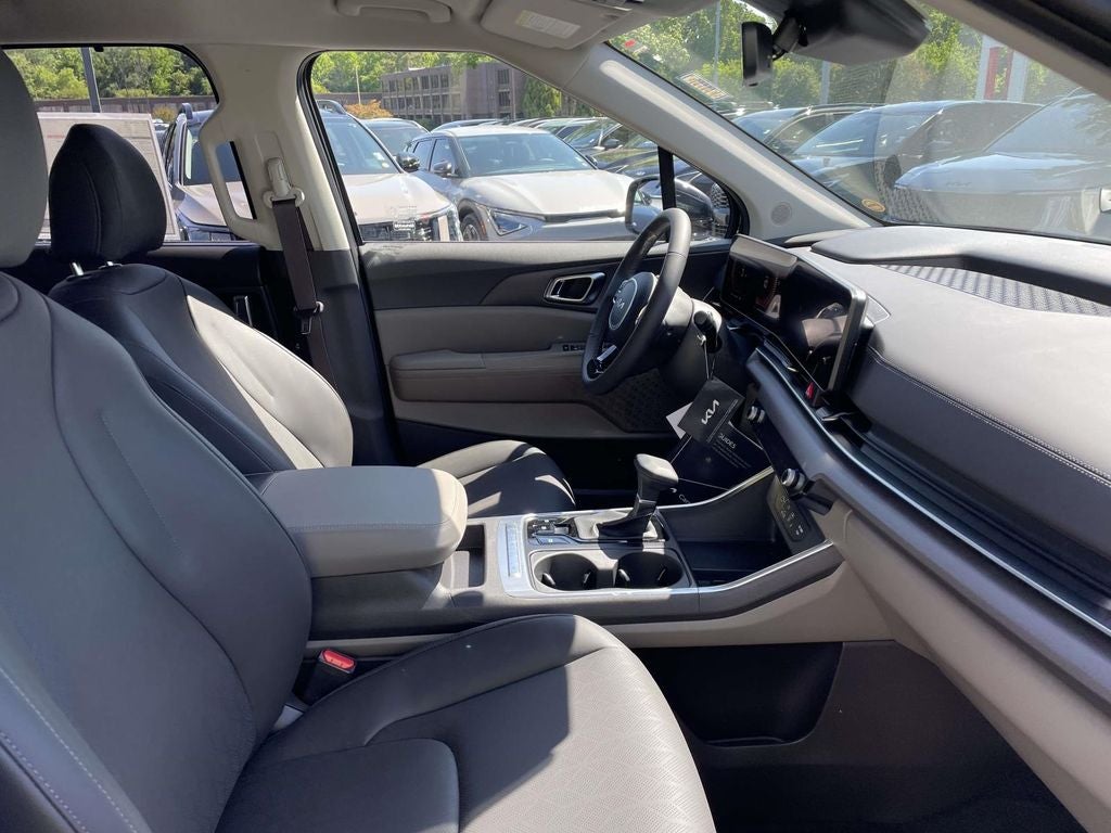 2026 Kia Carnival EX