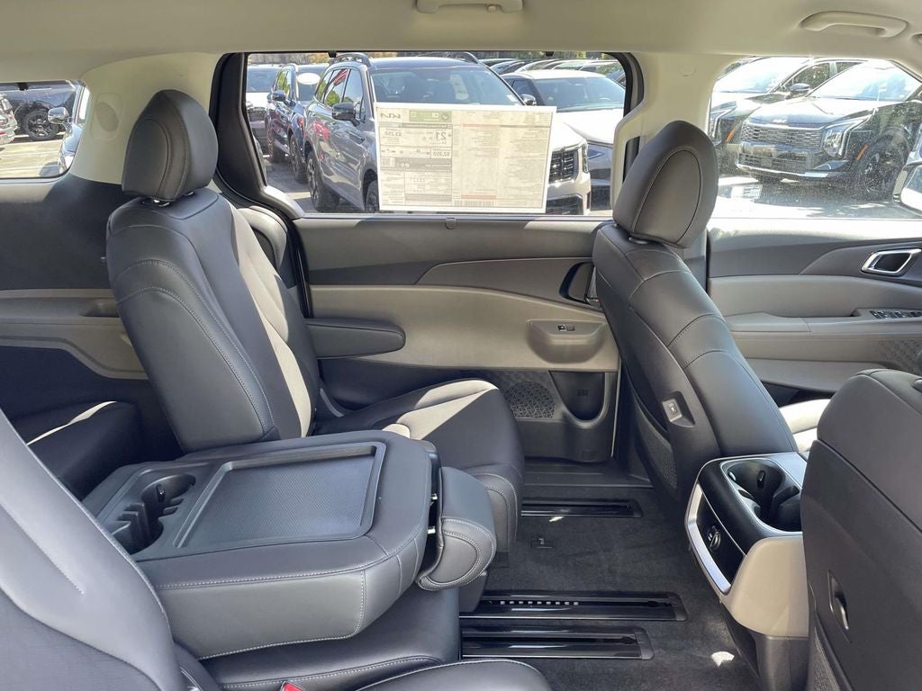 2026 Kia Carnival EX