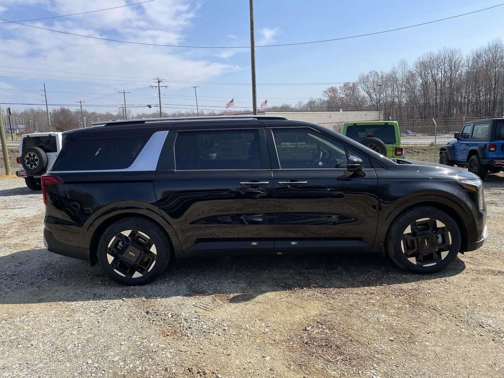2026 Kia Carnival EX