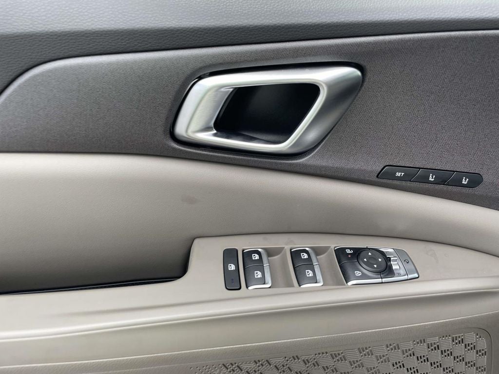 2027 Kia Carnival EX
