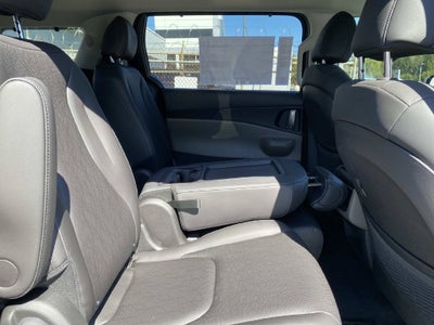 2027 Kia Carnival EX