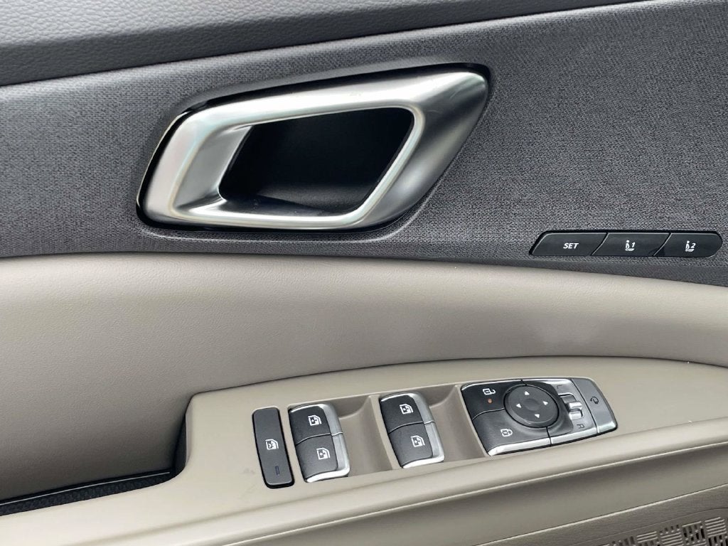 2027 Kia Carnival Hybrid EX