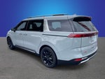 2023 Kia Carnival SX