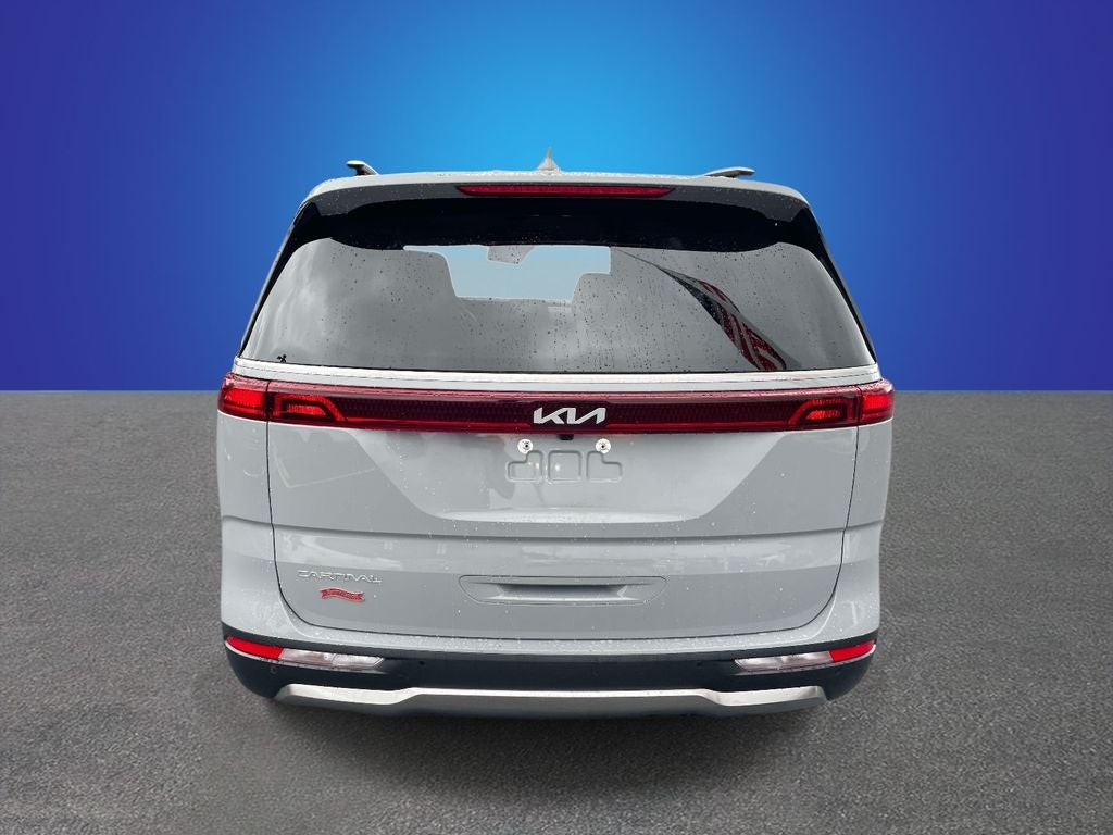 2023 Kia Carnival SX