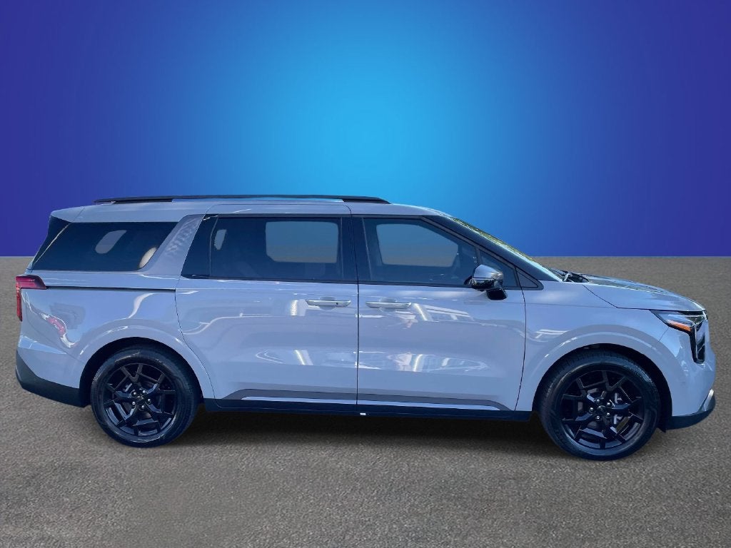 2027 Kia Carnival SX