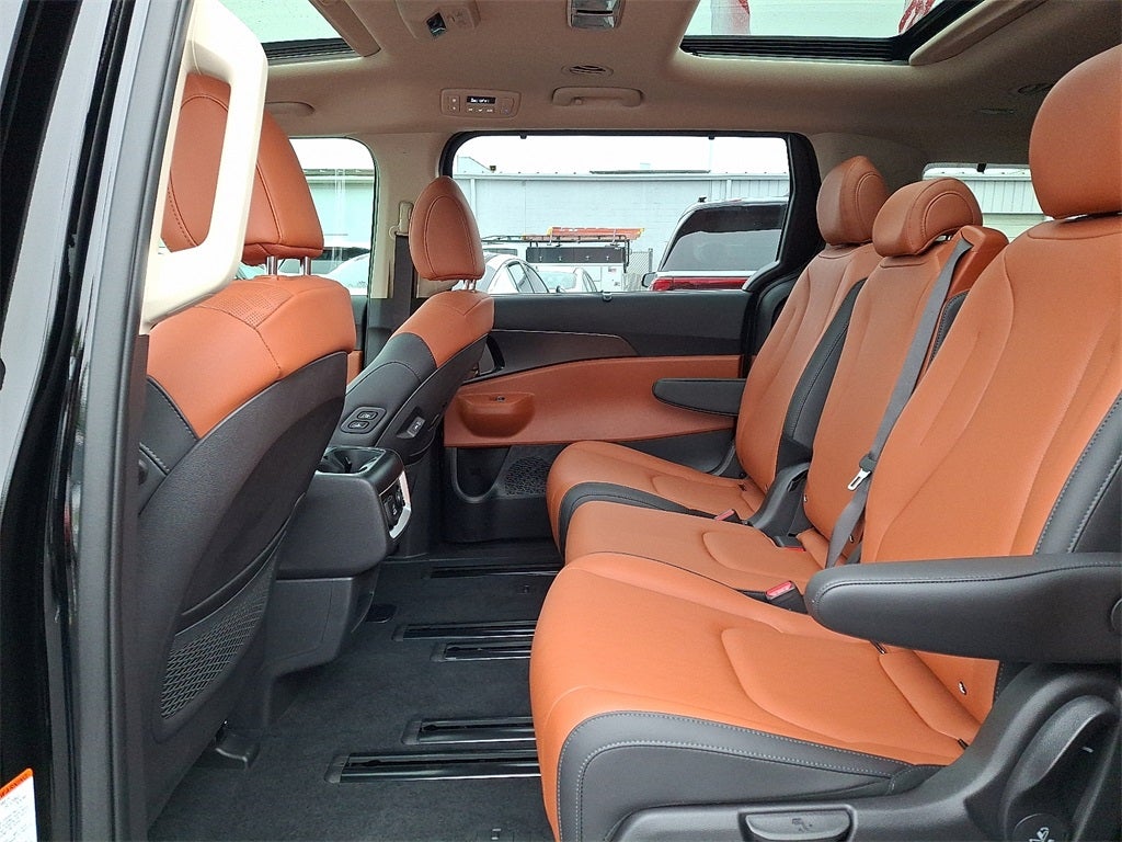 2026 Kia Carnival SX