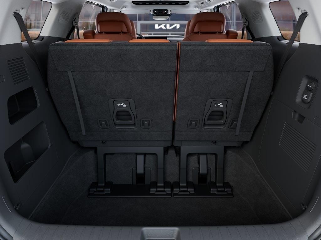 2027 Kia Carnival Hybrid SX