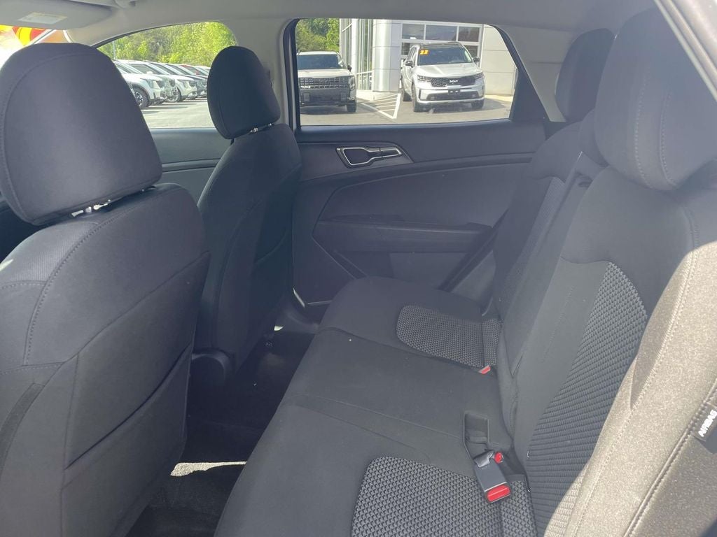 2025 Kia Sportage Hybrid LX
