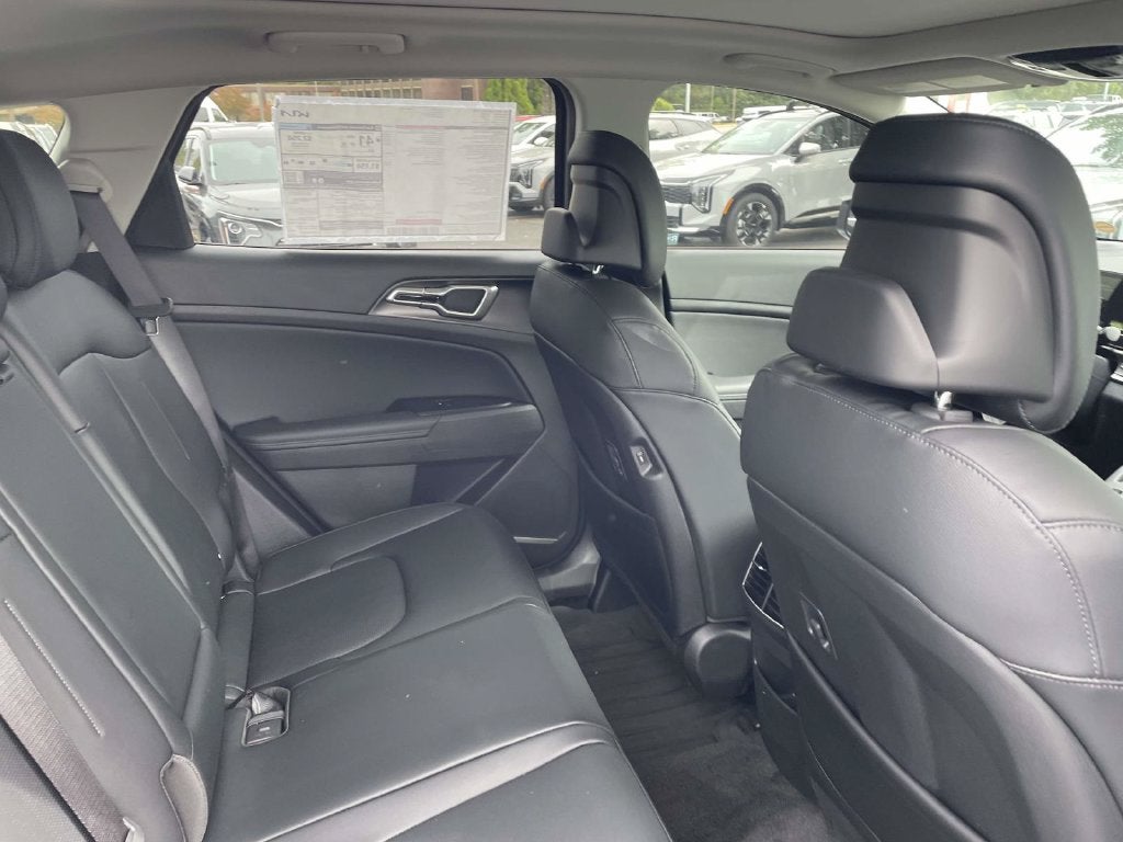 2027 Kia Sportage Hybrid EX