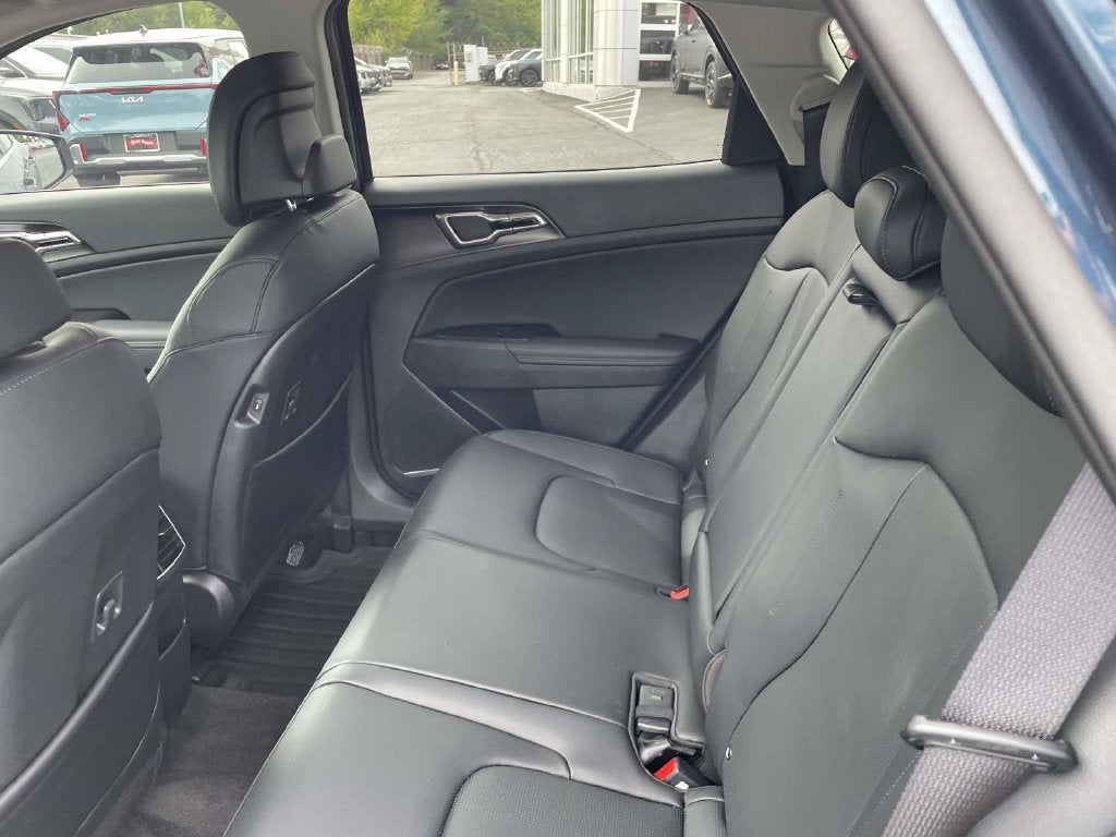 2027 Kia Sportage Hybrid EX