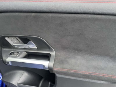 2022 Mercedes-Benz GLB GLB 250