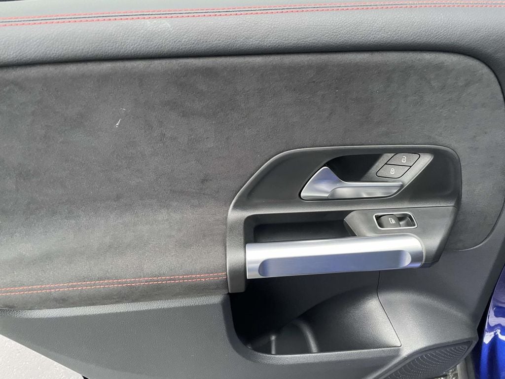 2022 Mercedes-Benz GLB GLB 250