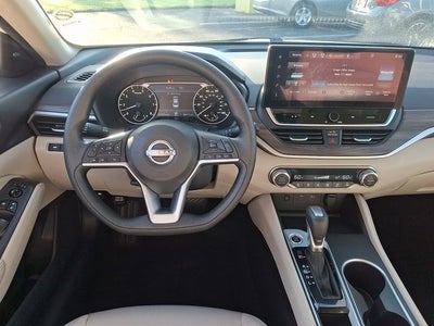 2025 Nissan Altima 2.5 SV