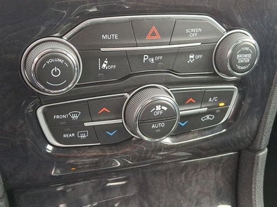 2023 Chrysler 300 Touring