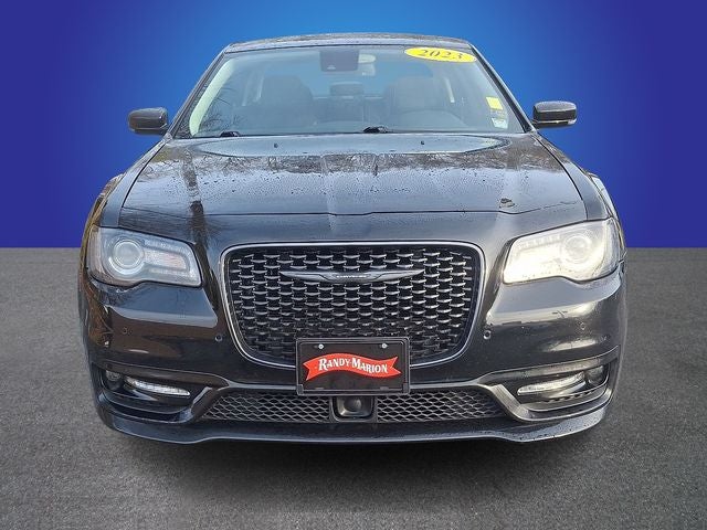 2023 Chrysler 300 Touring