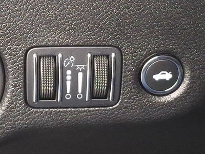 2023 Chrysler 300 Touring