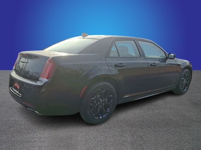 2023 Chrysler 300 Touring