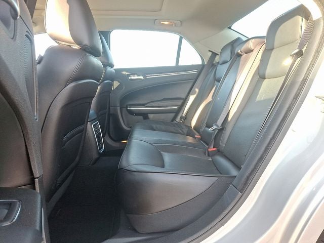 2023 Chrysler 300 Touring