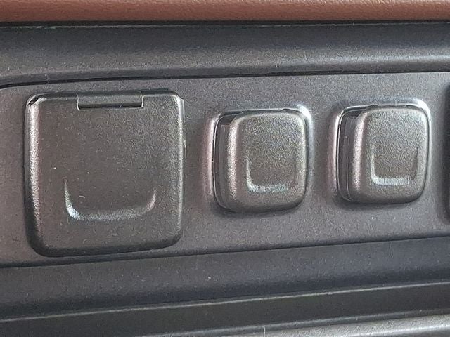 2015 Chevrolet Silverado 1500 High Country